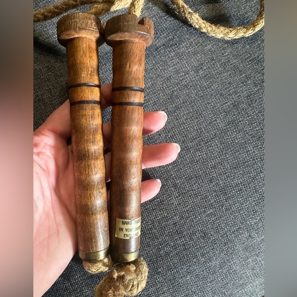 Antique jump rope. Hand made in England. Wooden handles. Collectible. Toys - Picture 4 of 4